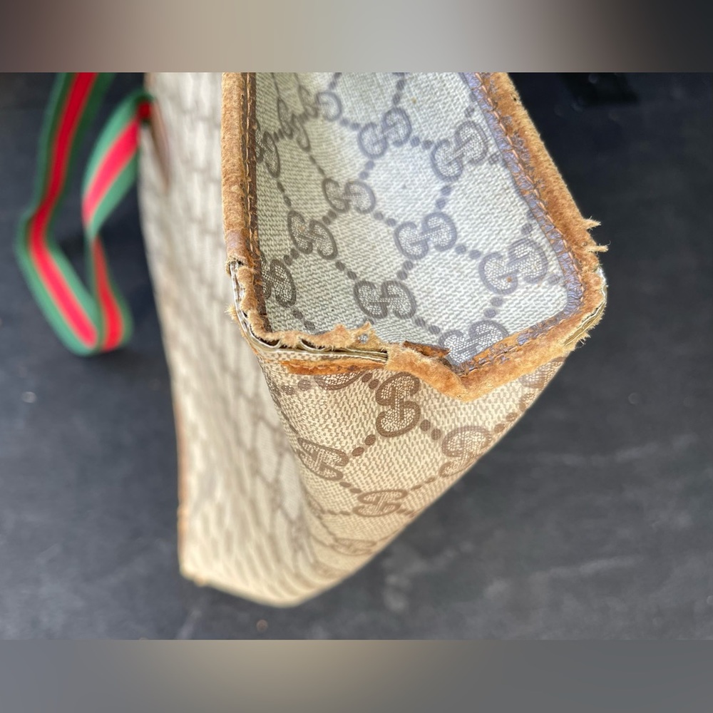 Auth Gucci Shoulder Bag - Picture 9 of 13